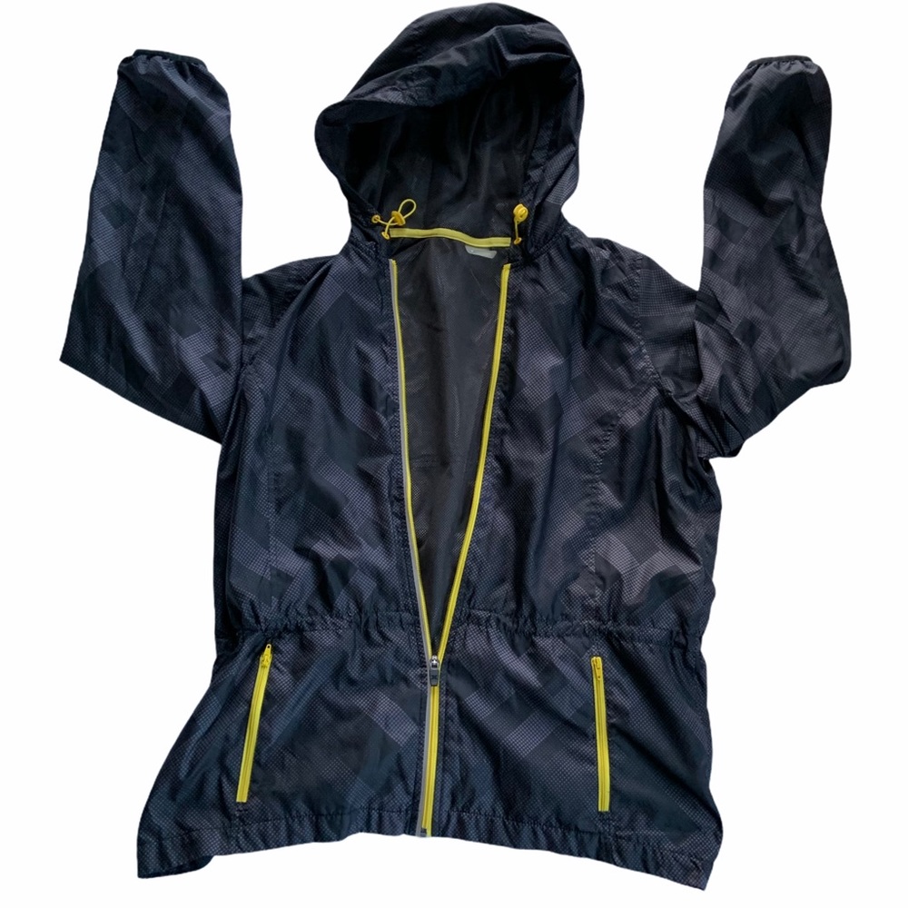 🍒3/$45🍒! XERSION Light Windbreaker